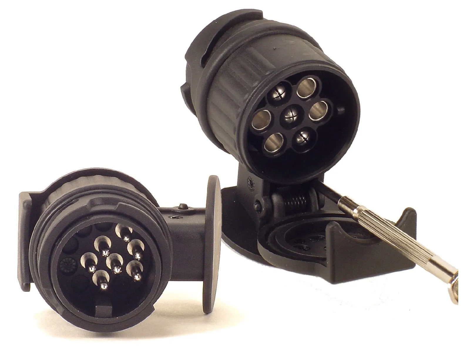 Adapterstecker SHORT 13 auf 7 POL